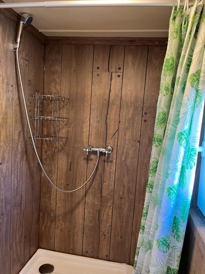 Romantic Jacuzzi Hideaway Near Heviz Rezi エクステリア 写真